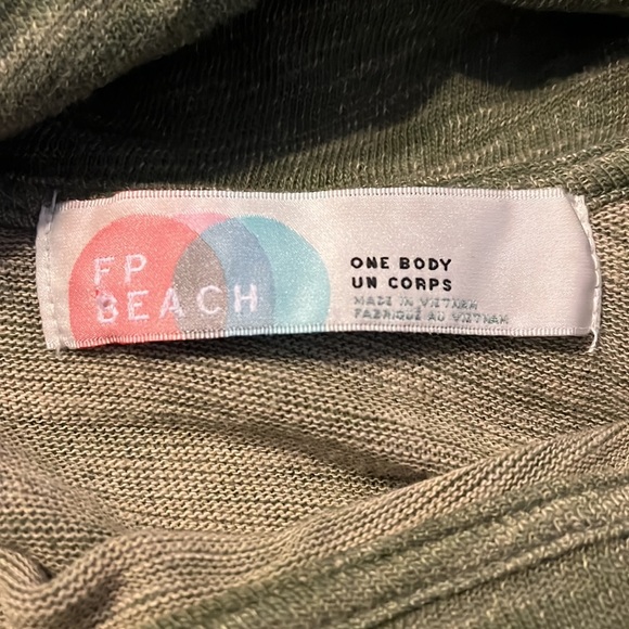 Free the people Beach Green turtleneck - Picture 7 of 8